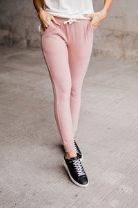 Ampersand Ave Joggers in Dusty Rose